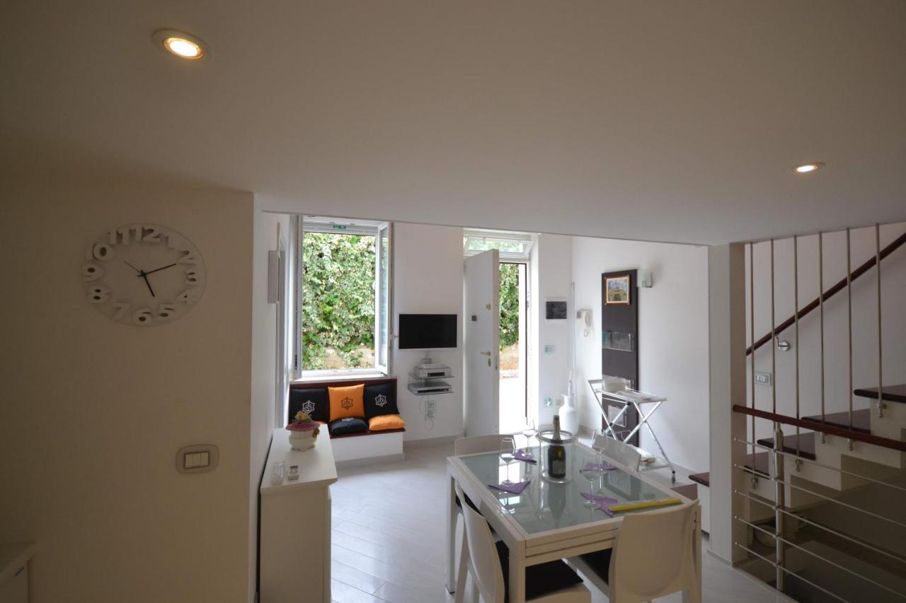 Bed and Breakfast Golden Bay Трани Экстерьер фото