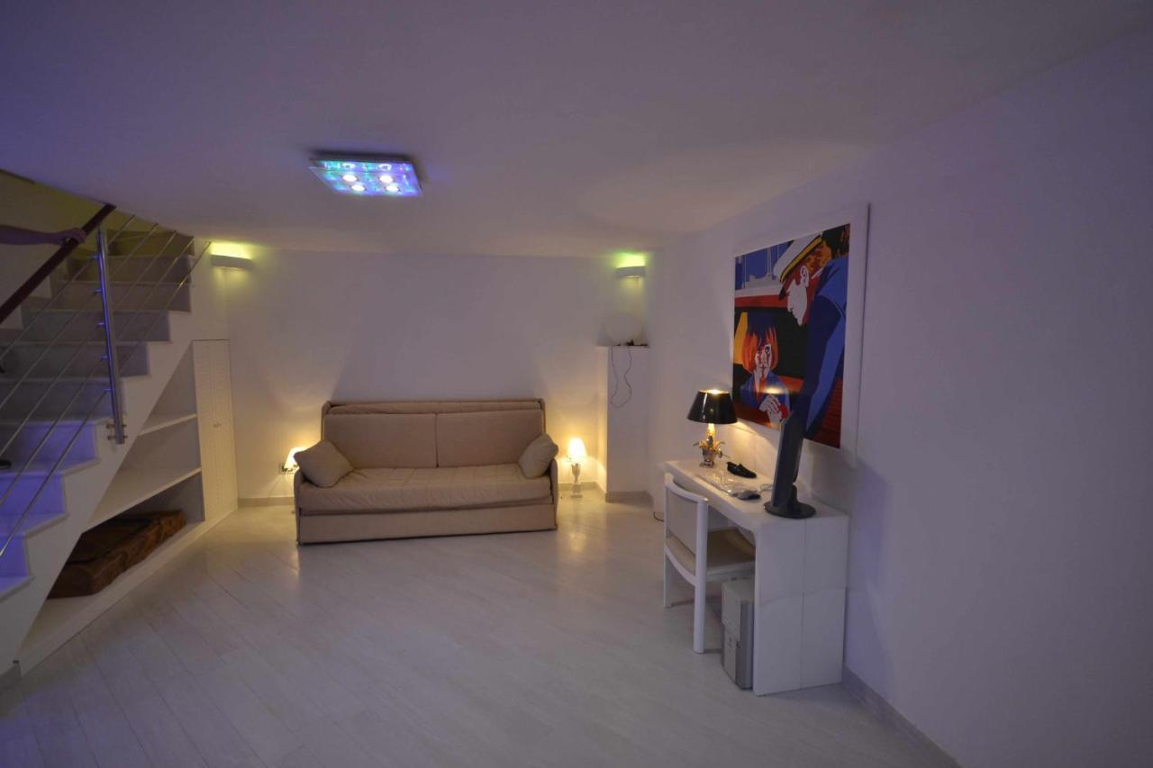 Bed and Breakfast Golden Bay Трани Экстерьер фото